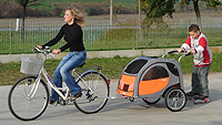 SPORT WAGON by Dog Bag. A&nbsp;versatile pet carrier that can be used alone in the back of the car, as a stroller or attached to the back of&nbsp;your bike.